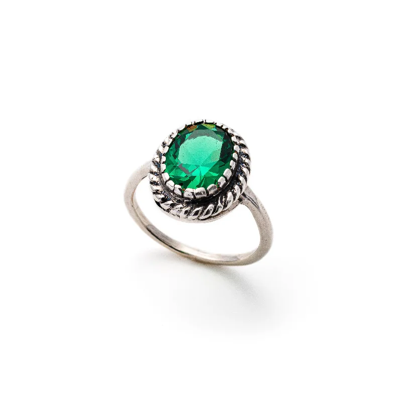 Gold rings for women -Emerald Vintage Ring - Green Solitaire Ring - Oval Emerald Ring