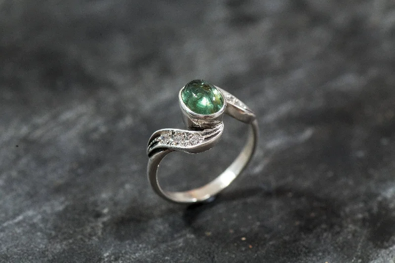 Sapphire rings for women -Green Tourmaline Ring - Vintage Silver Ring - Tourmaline Bezel Ring