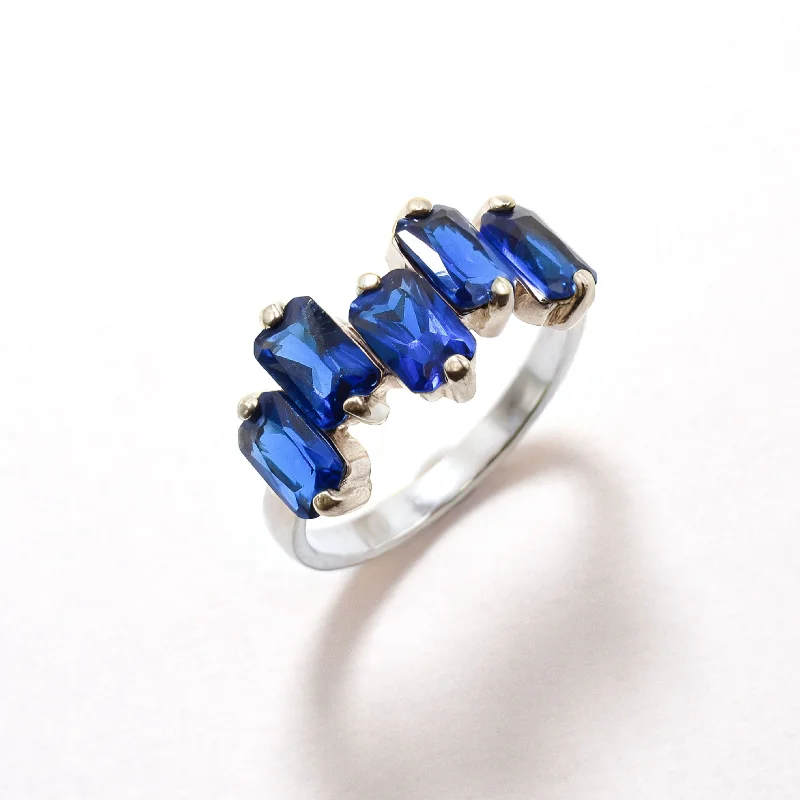 Handcrafted rings for women -Baguette Sapphire Ring - Modern Sapphire RIng - Staggered Baguette Ring