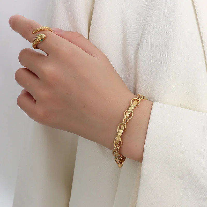 E278 Gold Bracelet 15 + 5cm