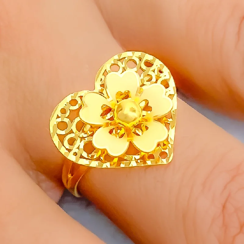 Oval rings for women -Trendy Striking 22K Gold Heart Ring