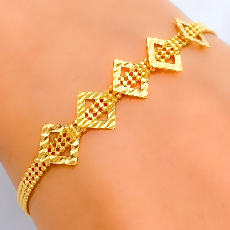 Wedding bracelets for women -Opulent Gleaming 22K Gold Bracelet