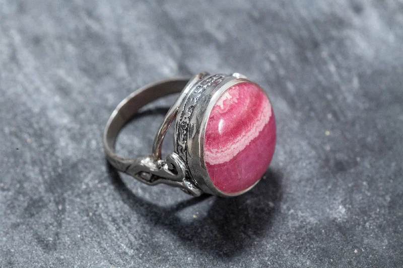 Silver rings for women -Rhodochrosite Ring - Large Pink Ring - Vintage Cocktail Ring