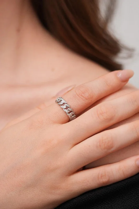 Solitaire engagement rings for women -Cuban Chain style Diamond Band Ring | Daily Wear