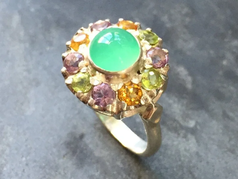 Handcrafted rings for women -Chrysoprase Flower Ring - Colorful Ring - Victorian Chrysoprase Ring