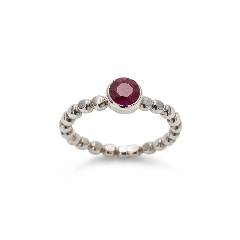 Heart-shaped rings for women -Natural Ruby Ring - Red Bezel Ring - Silver Bubble Band