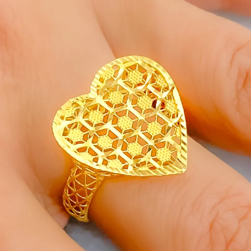 Elegant gemstone rings for women -Reflective Mesh Heart 22K Gold Ring