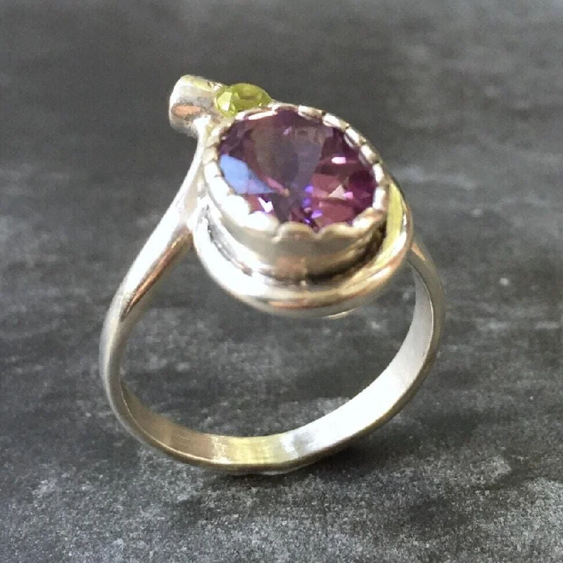 Romantic engagement rings for women -Amethyst Statement Ring - Purple Gemstone Ring - Teardrop Ring