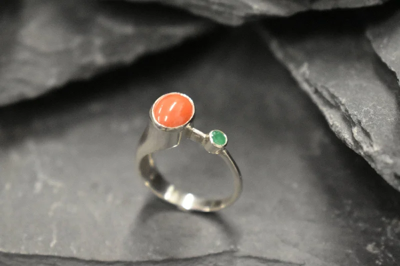 Cute silver rings for women -Red Coral Ring - Natural Emerald Ring - Red Green Vintage Ring