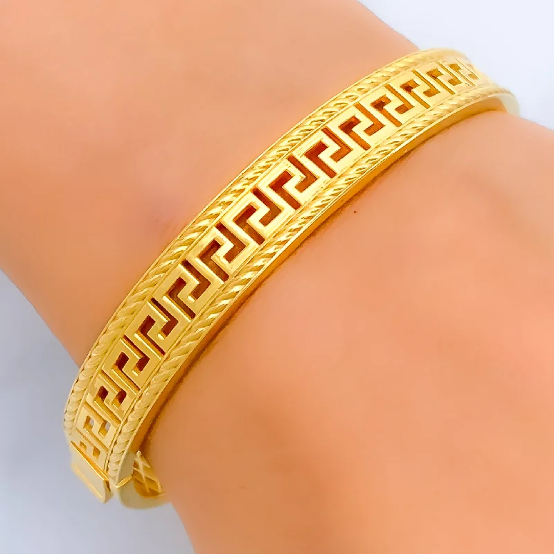 Statement leather bracelets for women -Classic Radiant 22k Gold Graceful Bangle Bracelet