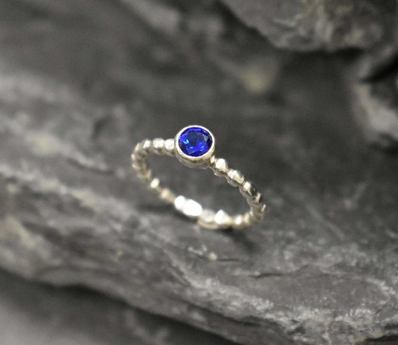 Antique rings for women -Sapphire Ring - Blue Bezel Ring - Vintage Solitaire Ring