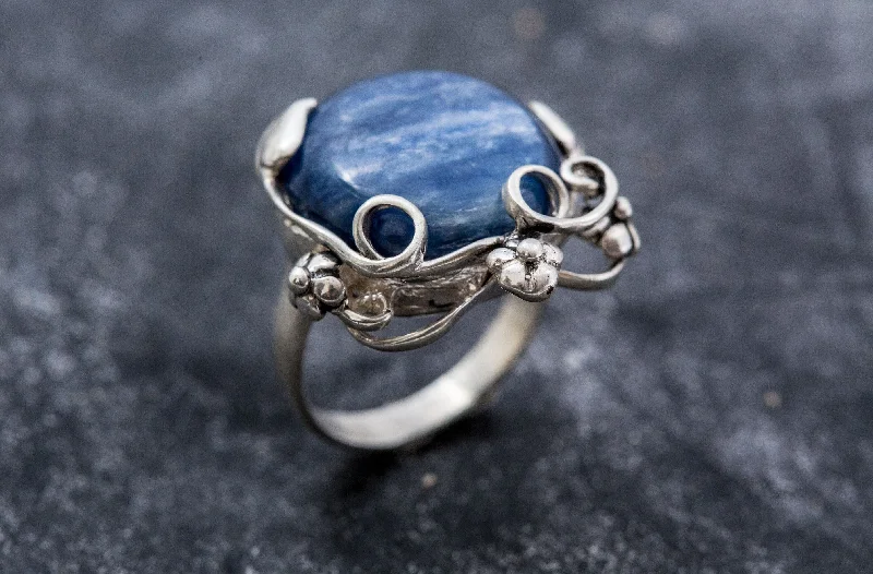 Wedding bands for women -Kyanite Ring - Statement Flower Ring - Blue Round Ring