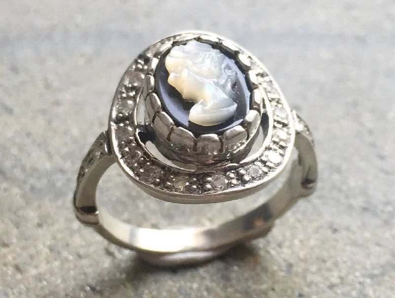 Fashionable rings for women -Victorian Cameo Ring - Lady Antique Ring - Roman Silver Ring