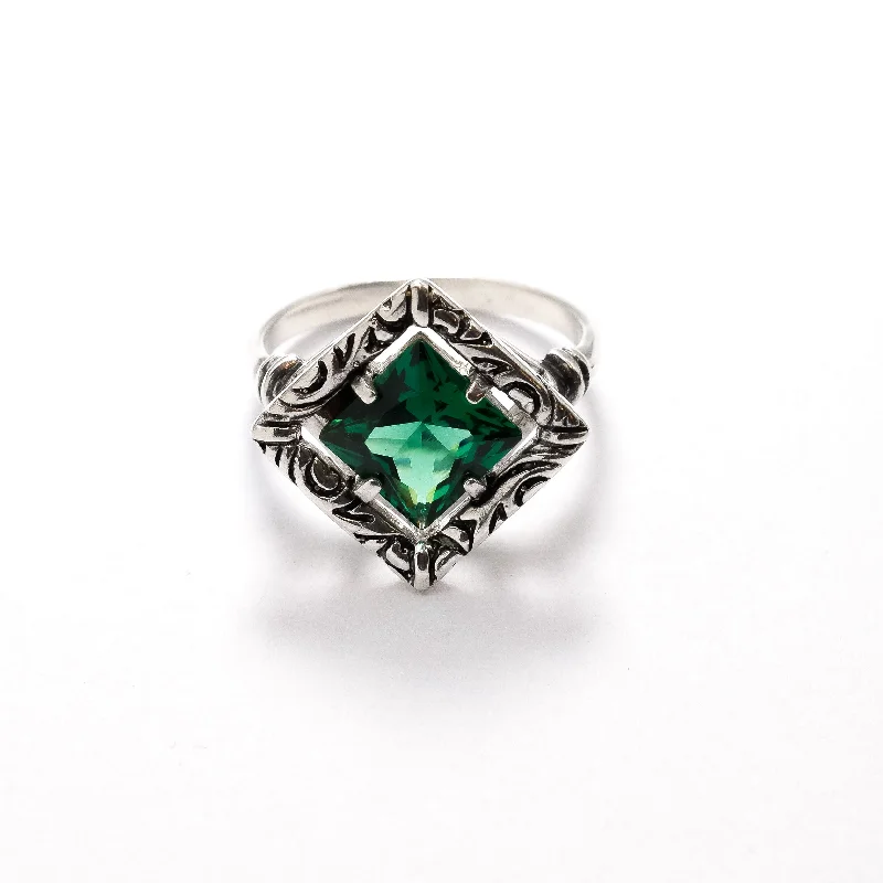 Sparkling diamond rings for women -Silver Emerald Ring - Green Rhombus Band - Vintage Emerald Ring