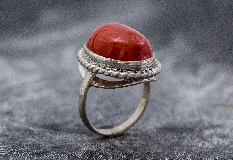 Stunning gold rings for women -Carnelian Ring - Oval Red Agate Ring - Carnelian Statement Ring