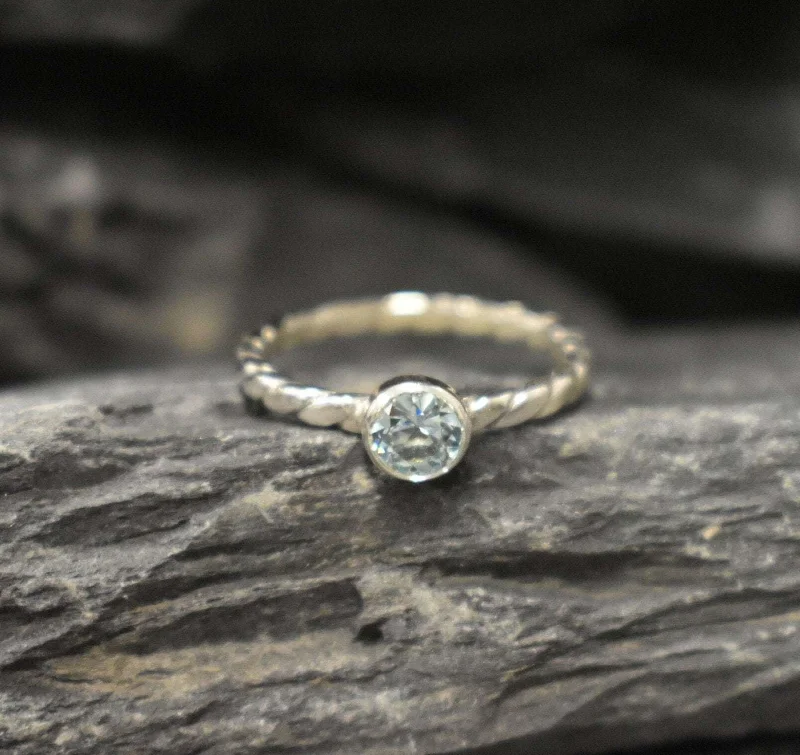 Exquisite rings for women -Aquamarine Ring - Dainty Blue Ring - Twisted Silver Band