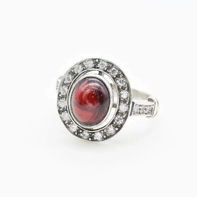 Rose gold rings for women -Genuine Garnet Ring - Red Vintage Ring - Antique Oval Ring