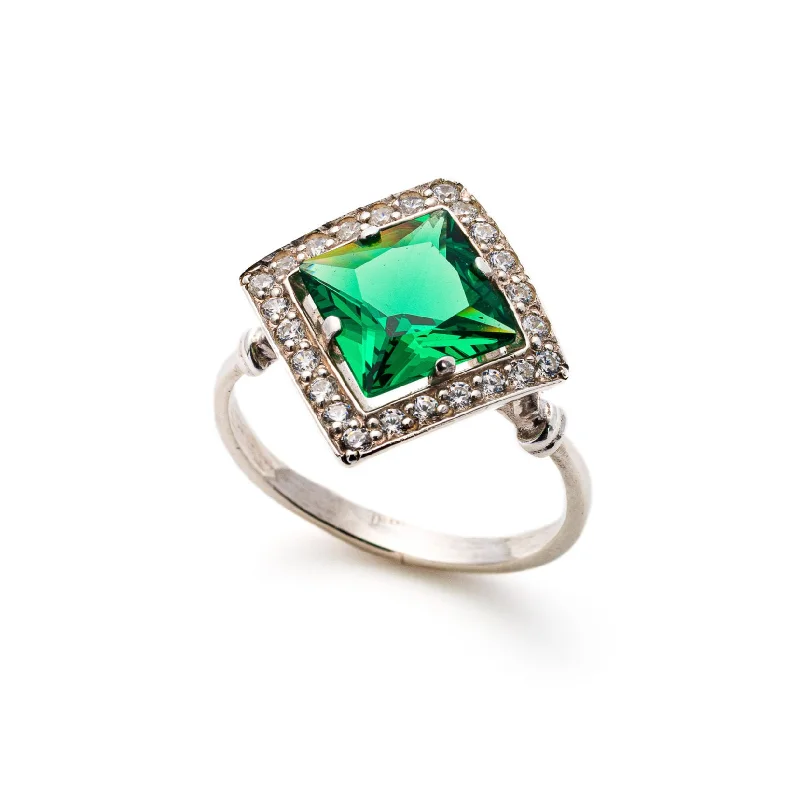 Large statement rings for women -Antique Emerald Ring - Emerald Square Ring - Green Gemstone Ring